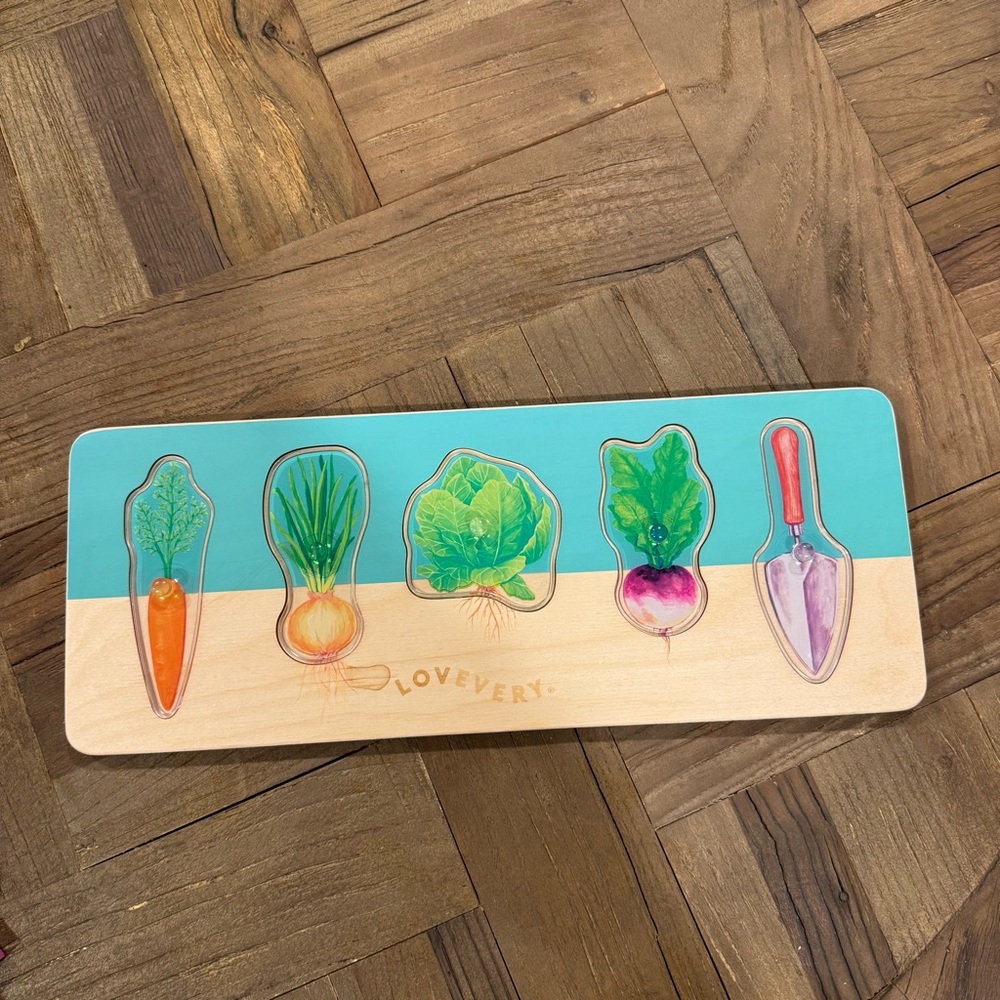 🥕 Lovevery Wooden Vegetable Puzzle for Kids - Multicolor